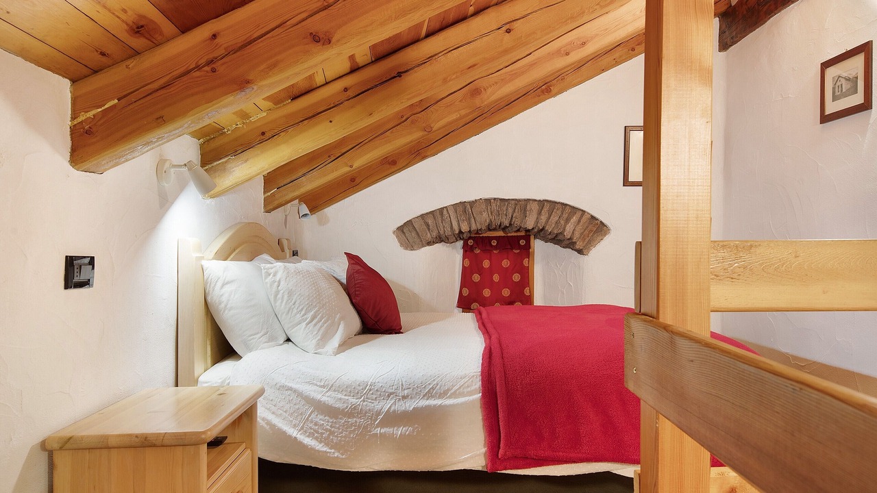 Photo of Bedroom in Ollomont
