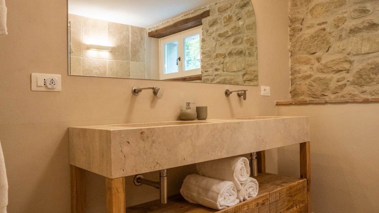 Photo of Bathroom in Cortona