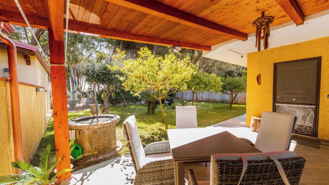 Photo of Outdoor in Borgia