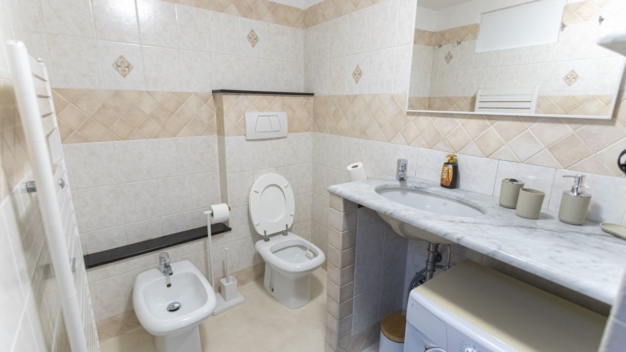 Photo of Bathroom in Pre