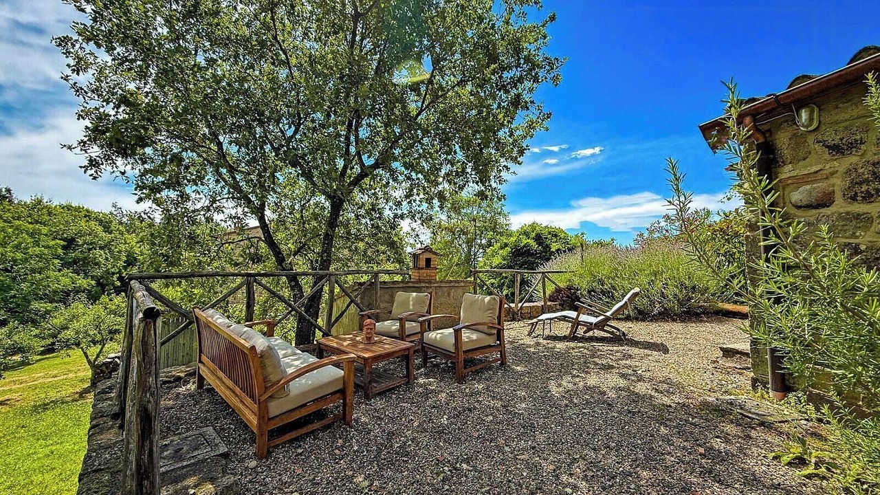 Photo of Patio Balcony in Sassofortino