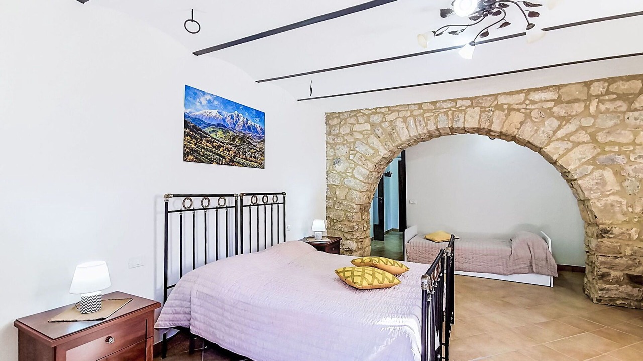 Photo of Bedroom in Archi