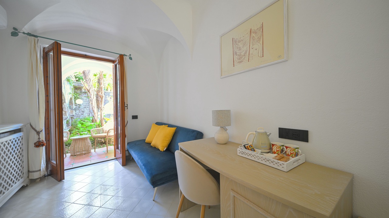 Photo of Livingroom in Ischia Porto