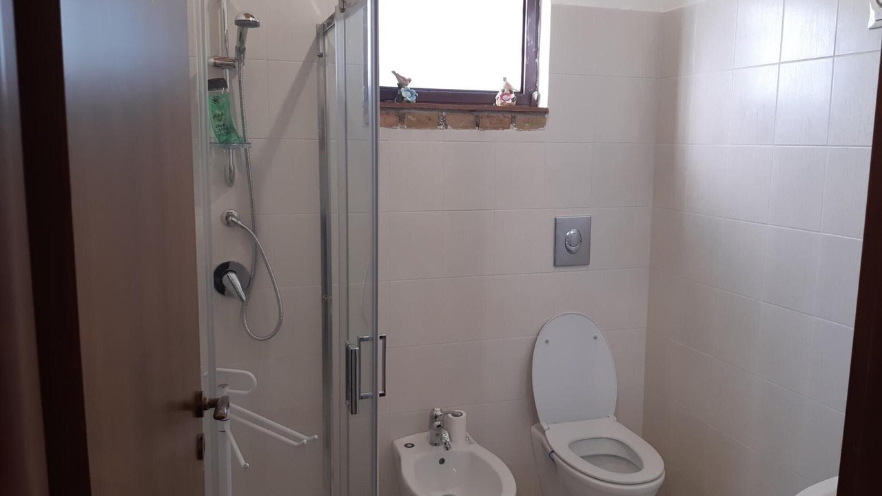 Photo of Bathroom in Lago