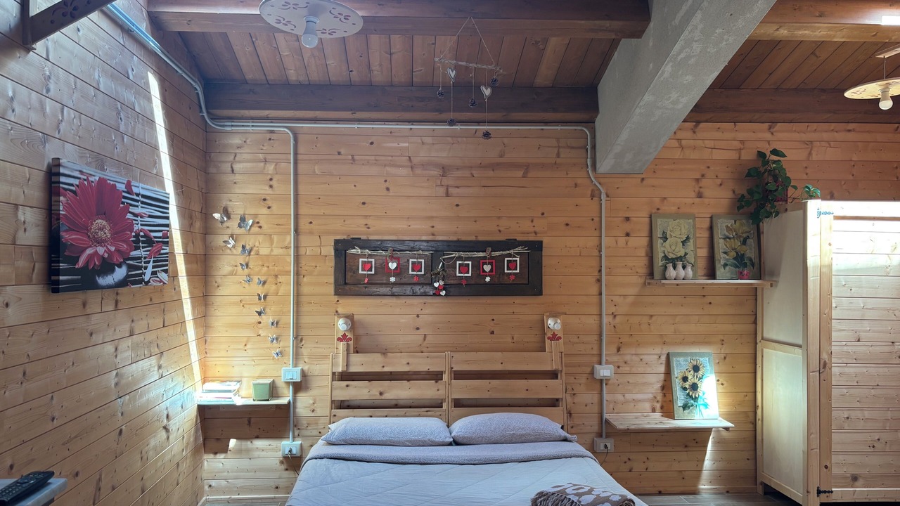 Photo of Bedroom in Roio Piano