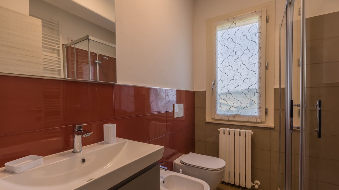 Photo of Bathroom in Mondavio