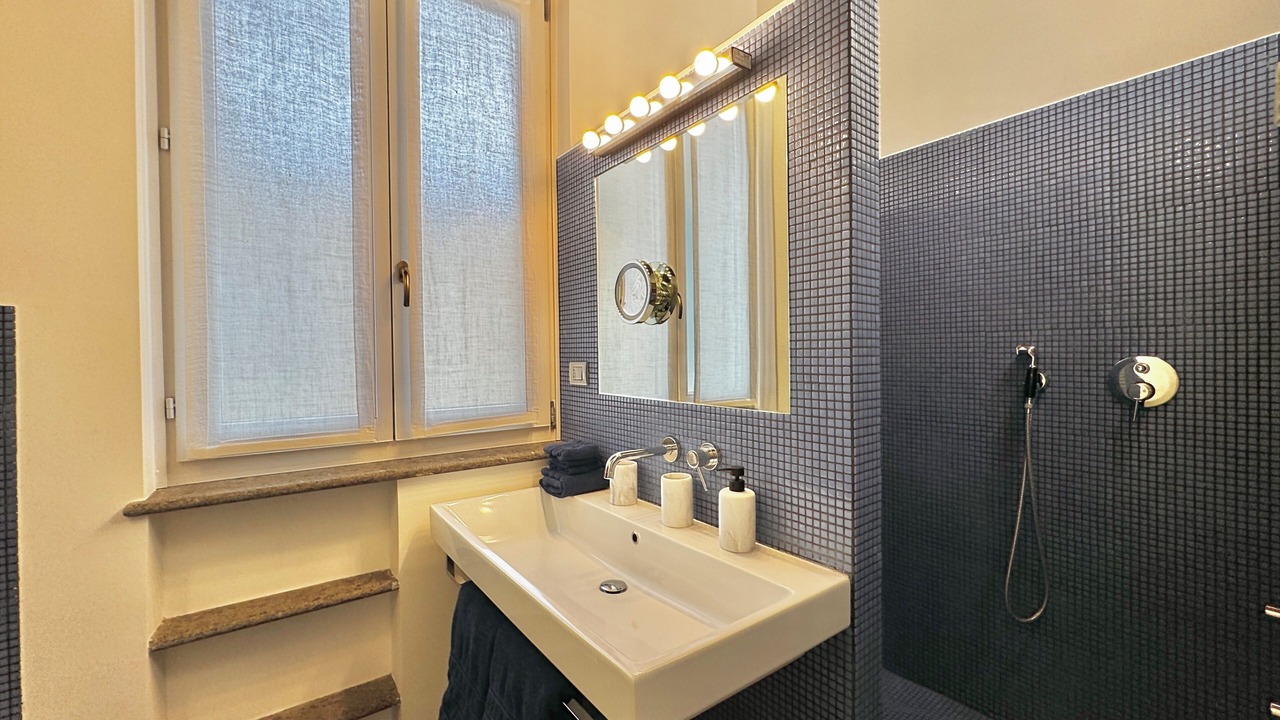 Photo of Bathroom in Rione XIV Borgo