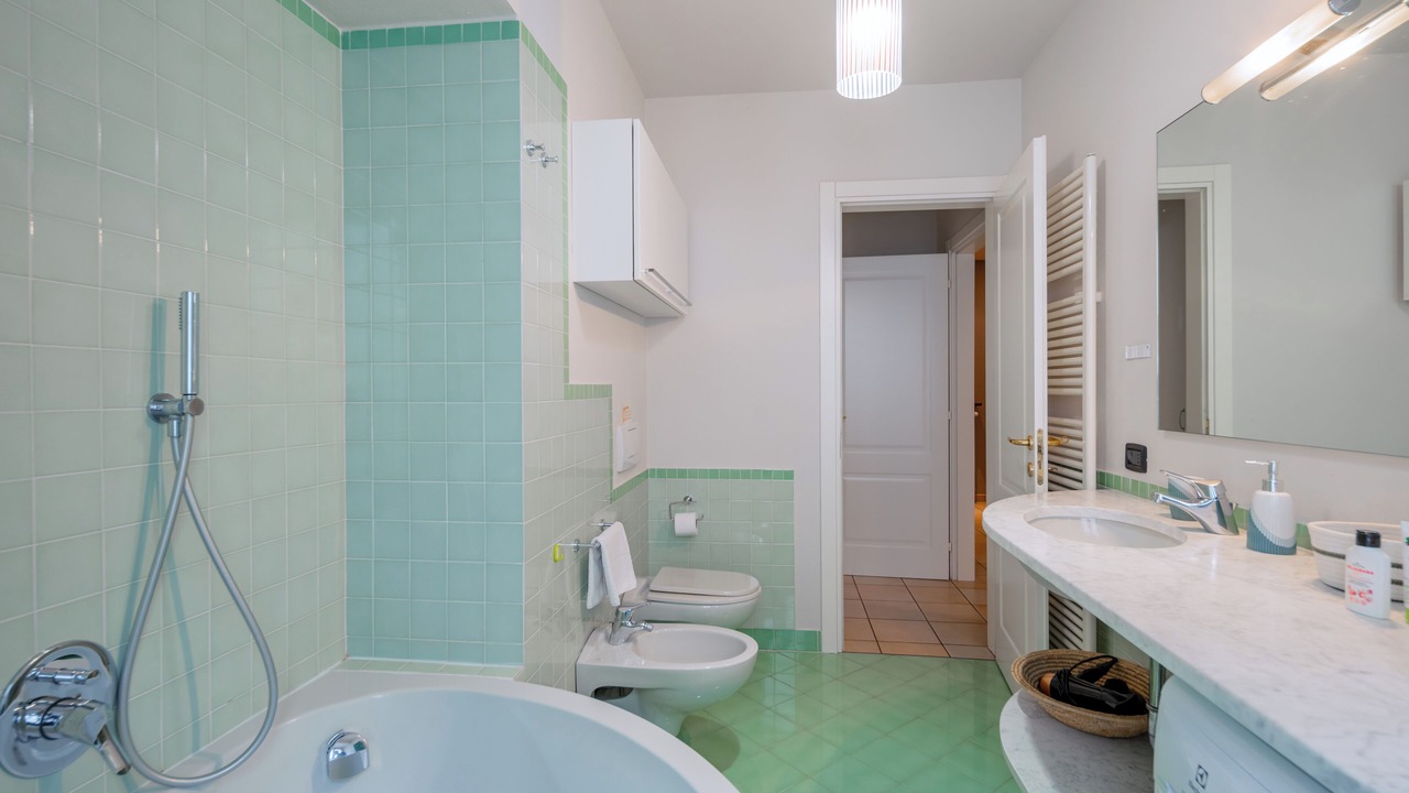 Photo of Bathroom in Langhe and Roero