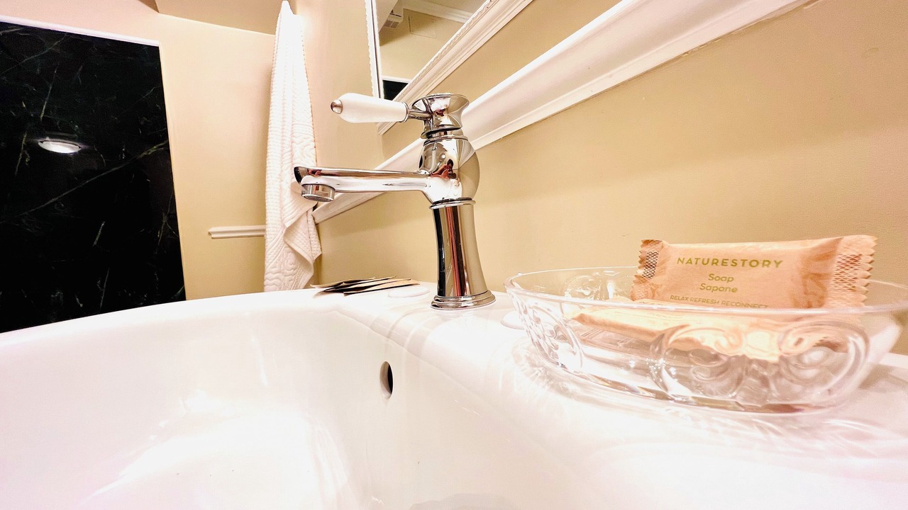 Photo of Bathroom in Rome City Centre