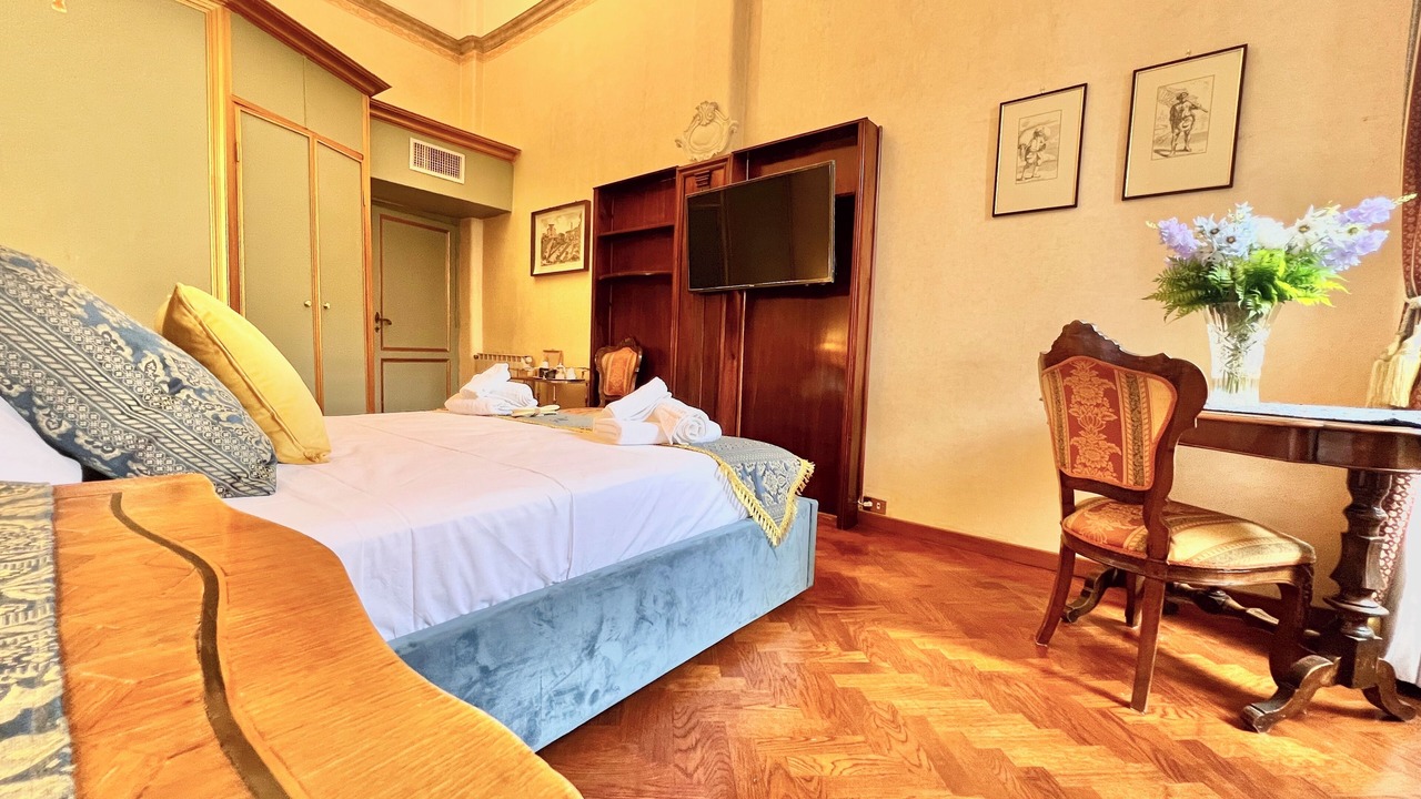 Photo of Bedroom in Rome City Centre