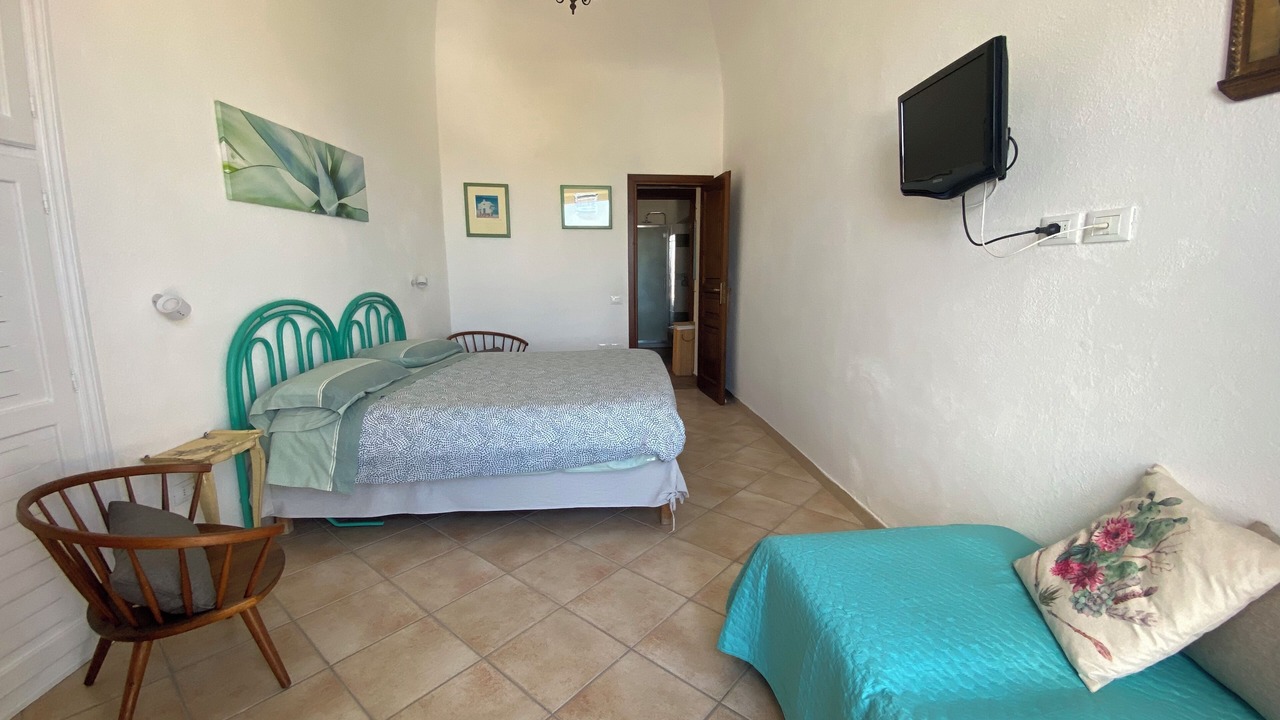 Photo of Bedroom in Forio
