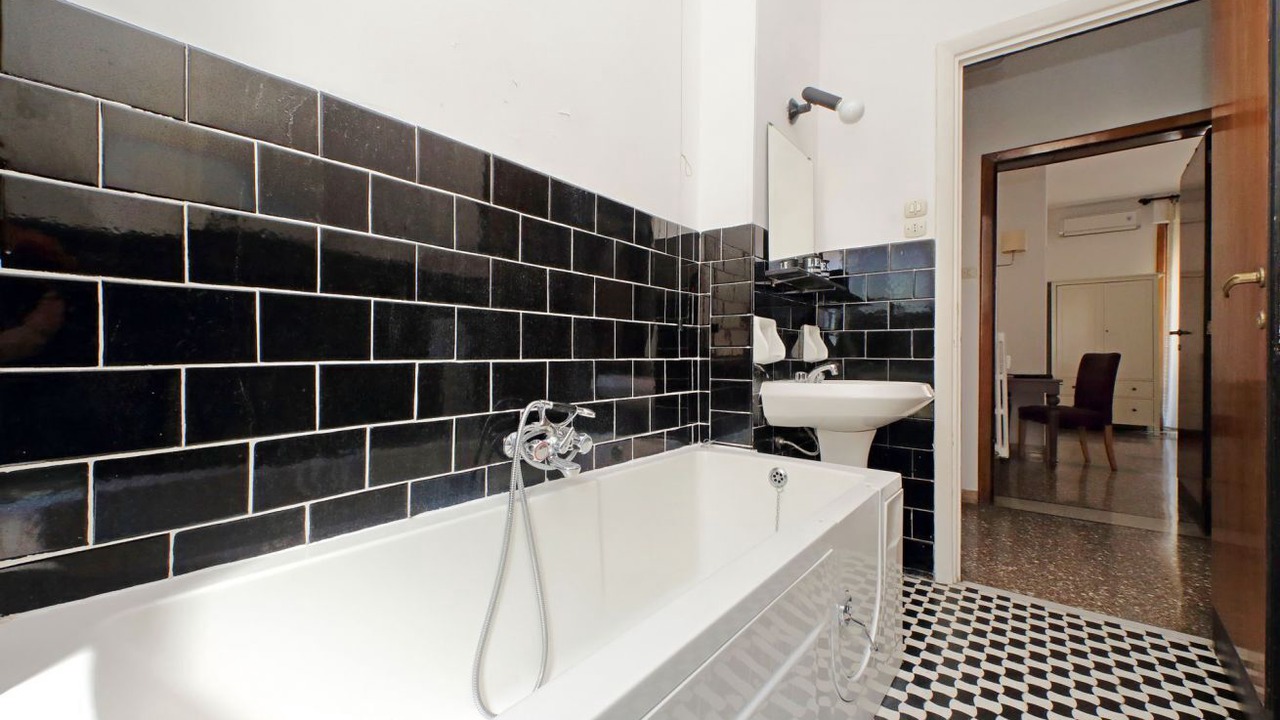 Photo of Bathroom in Flaminio