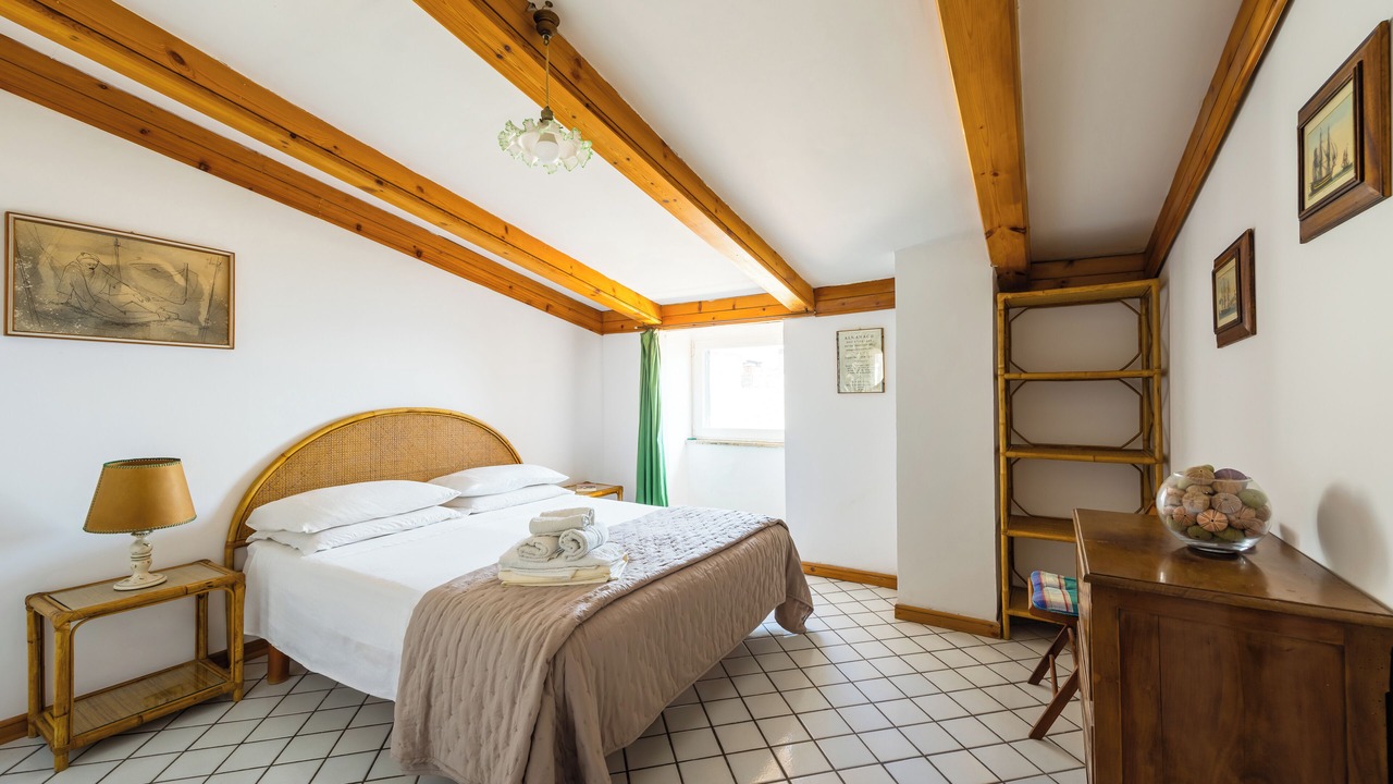 Photo of Bedroom in Ischia Porto