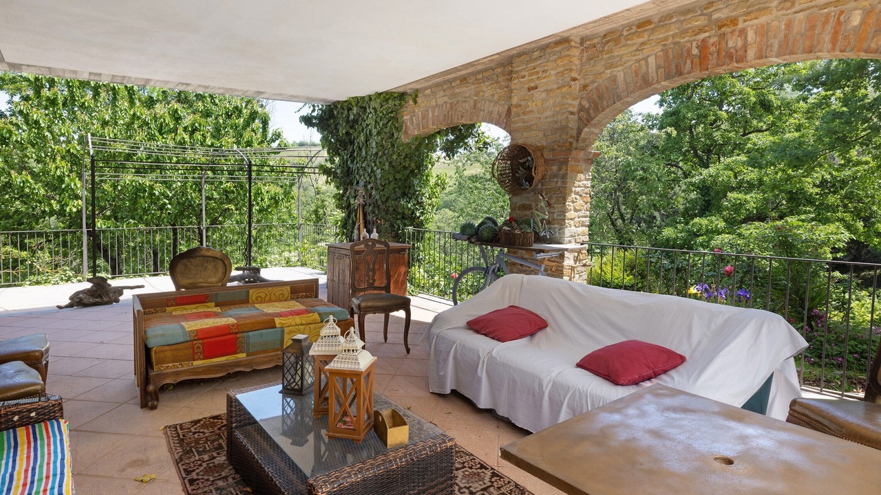 Photo of Patio Balcony in Mango