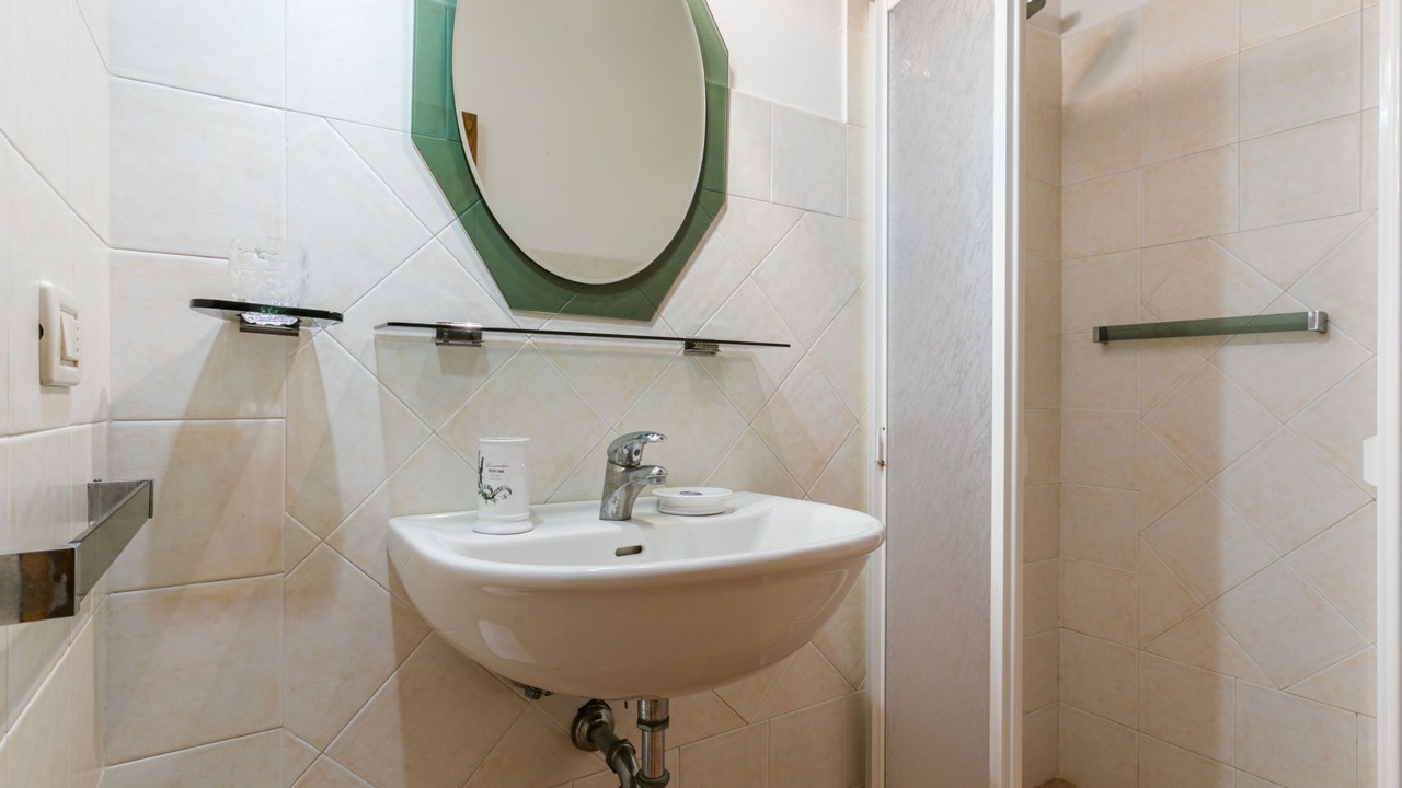 Photo of Bathroom in Suvereto