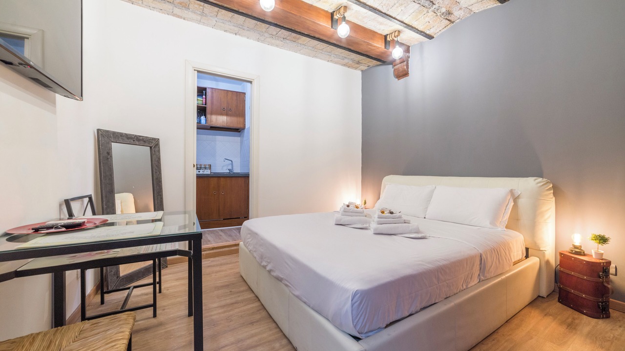 Photo of Bedroom in Rione VI Parione