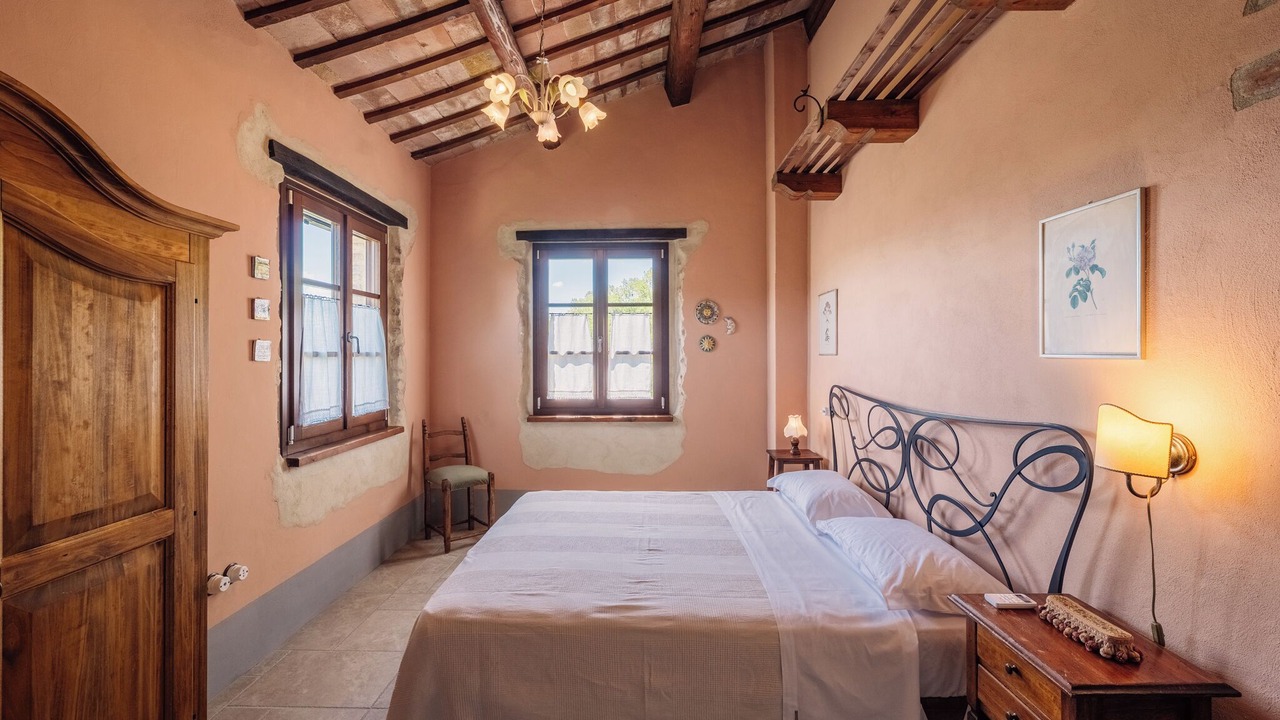 Photo of Bedroom in Mondavio