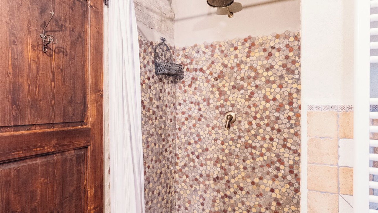 Photo of Bathroom in Mondavio