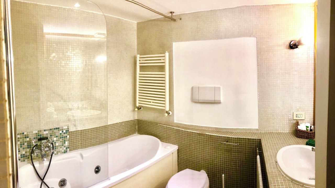 Photo of Bathroom in Rione V Ponte
