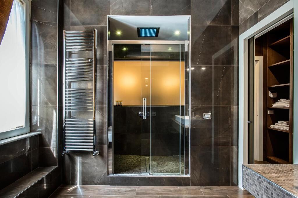 Photo of Bathroom in Rome City Centre