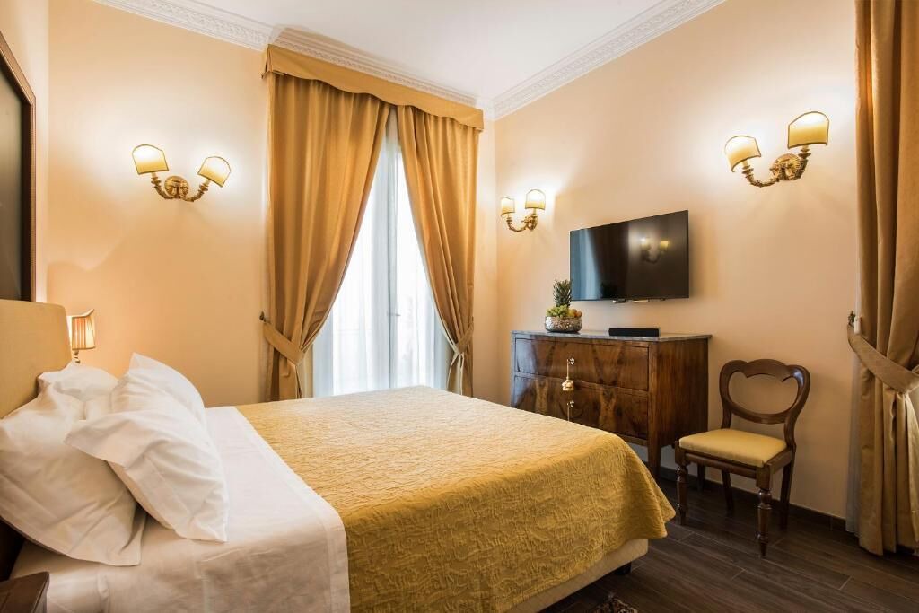 Photo of Bedroom in Rome City Centre
