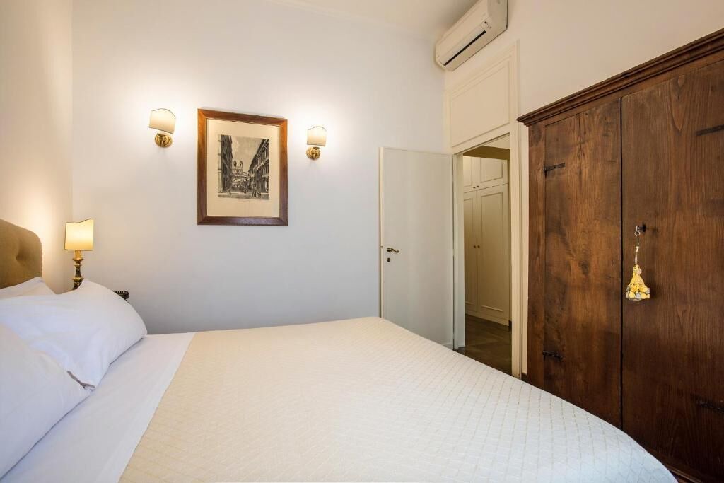 Photo of Bedroom in Rome City Centre