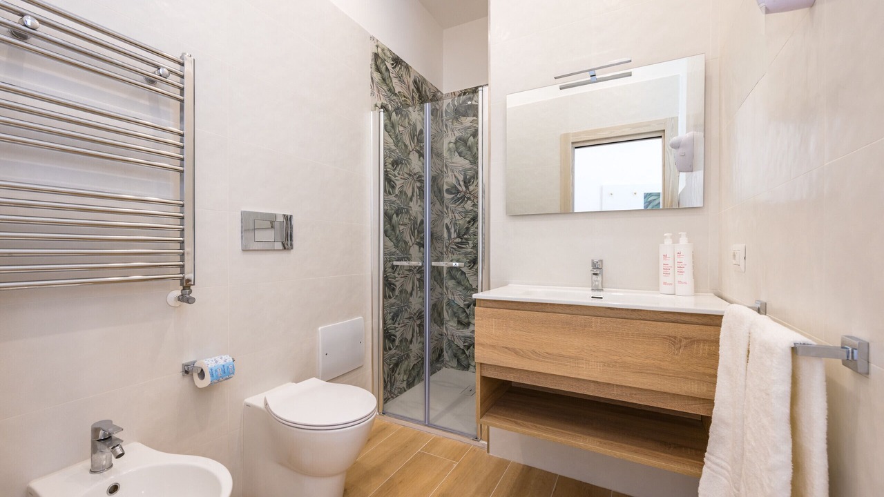 Photo of Bathroom in Naples City Centre