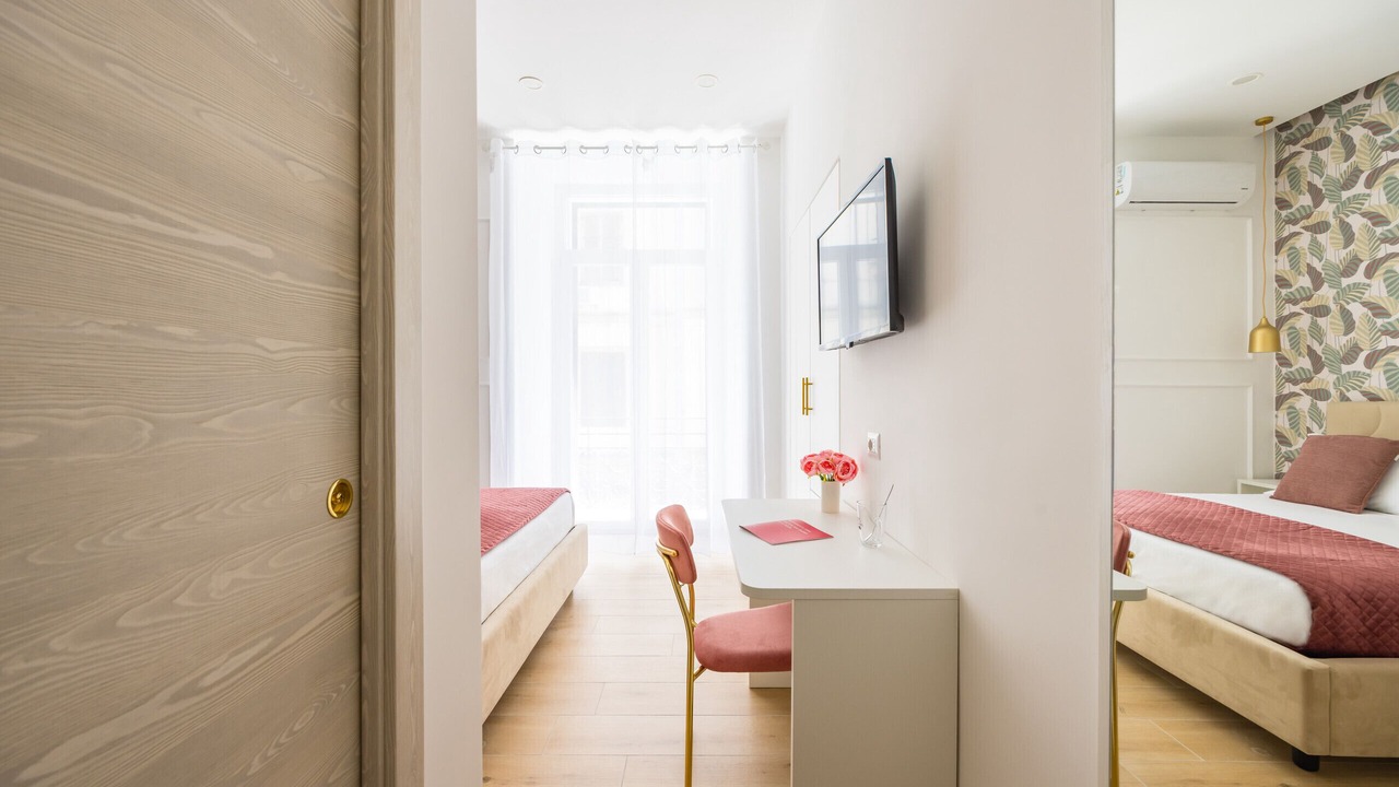 Photo of Bedroom in Naples City Centre