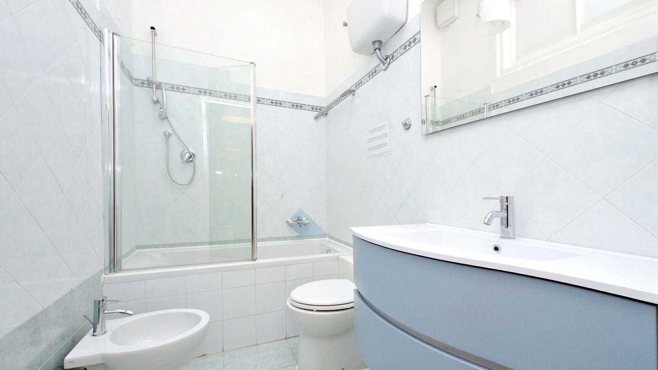 Photo of Bathroom in Trastevere