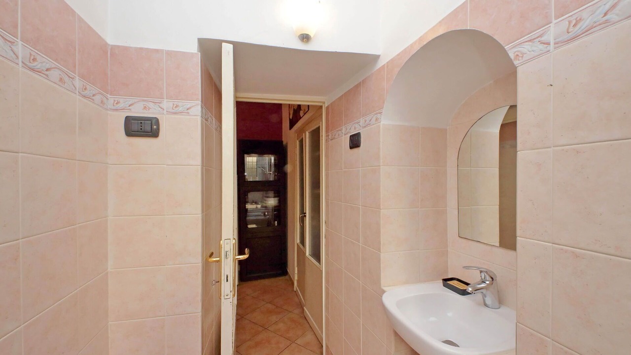Photo of Bathroom in Rione II Trevi
