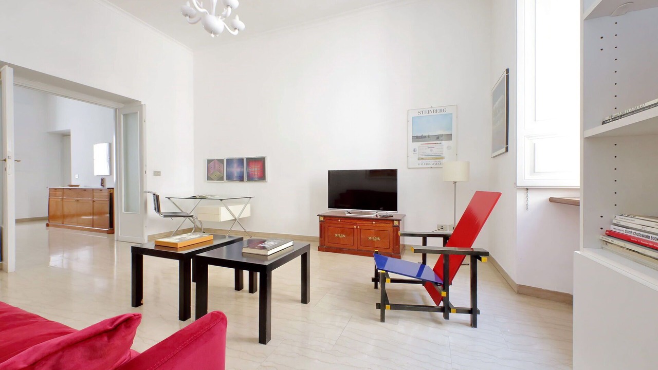 Photo of Bedroom in Rione VI Parione