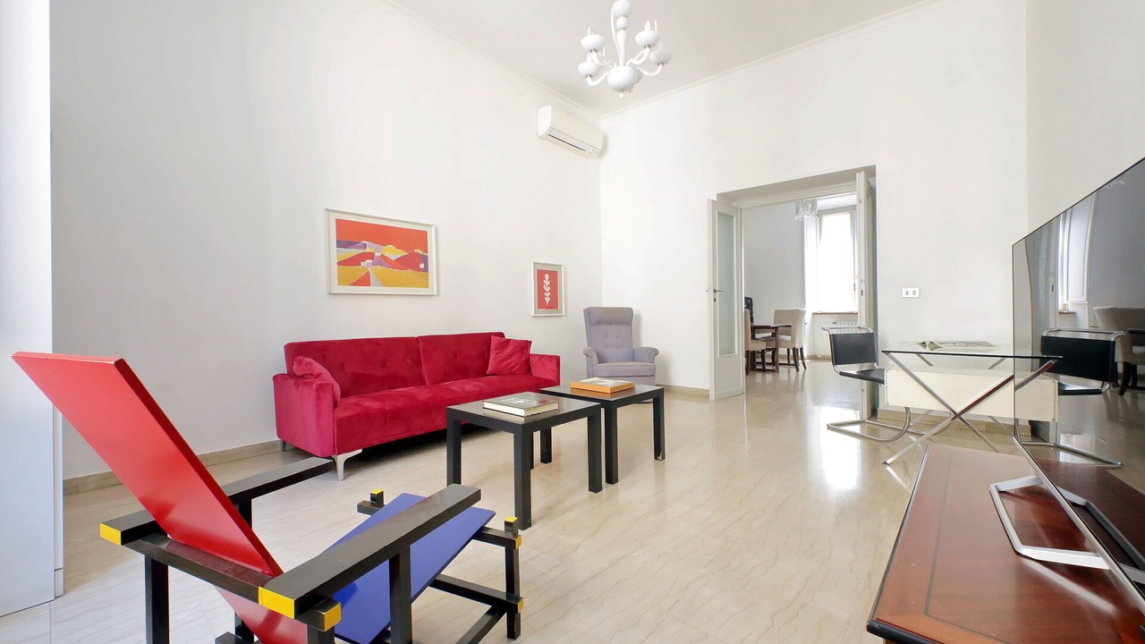 Photo of Bedroom in Rione VI Parione