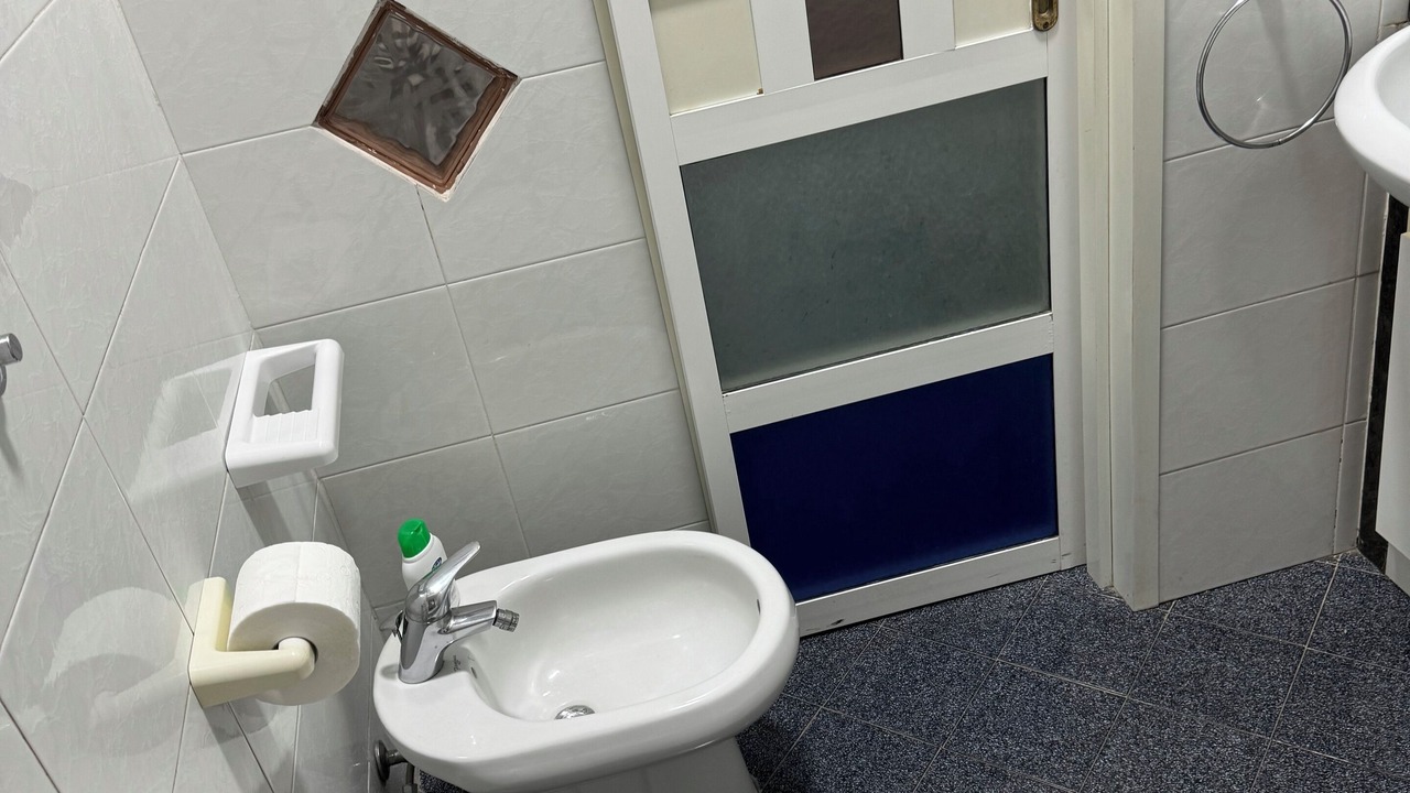 Photo of Bathroom in Naples