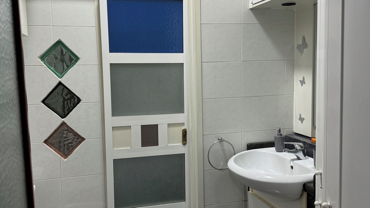 Photo of Bathroom in Naples