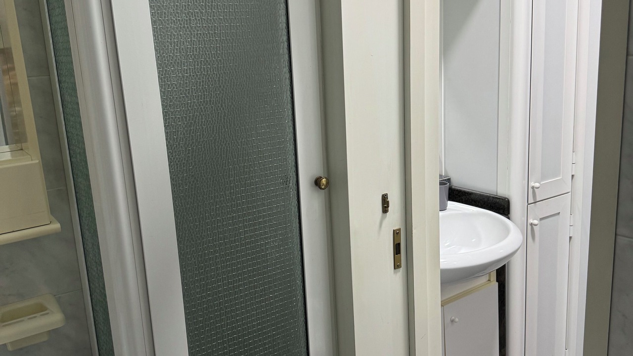 Photo of Bathroom in Naples