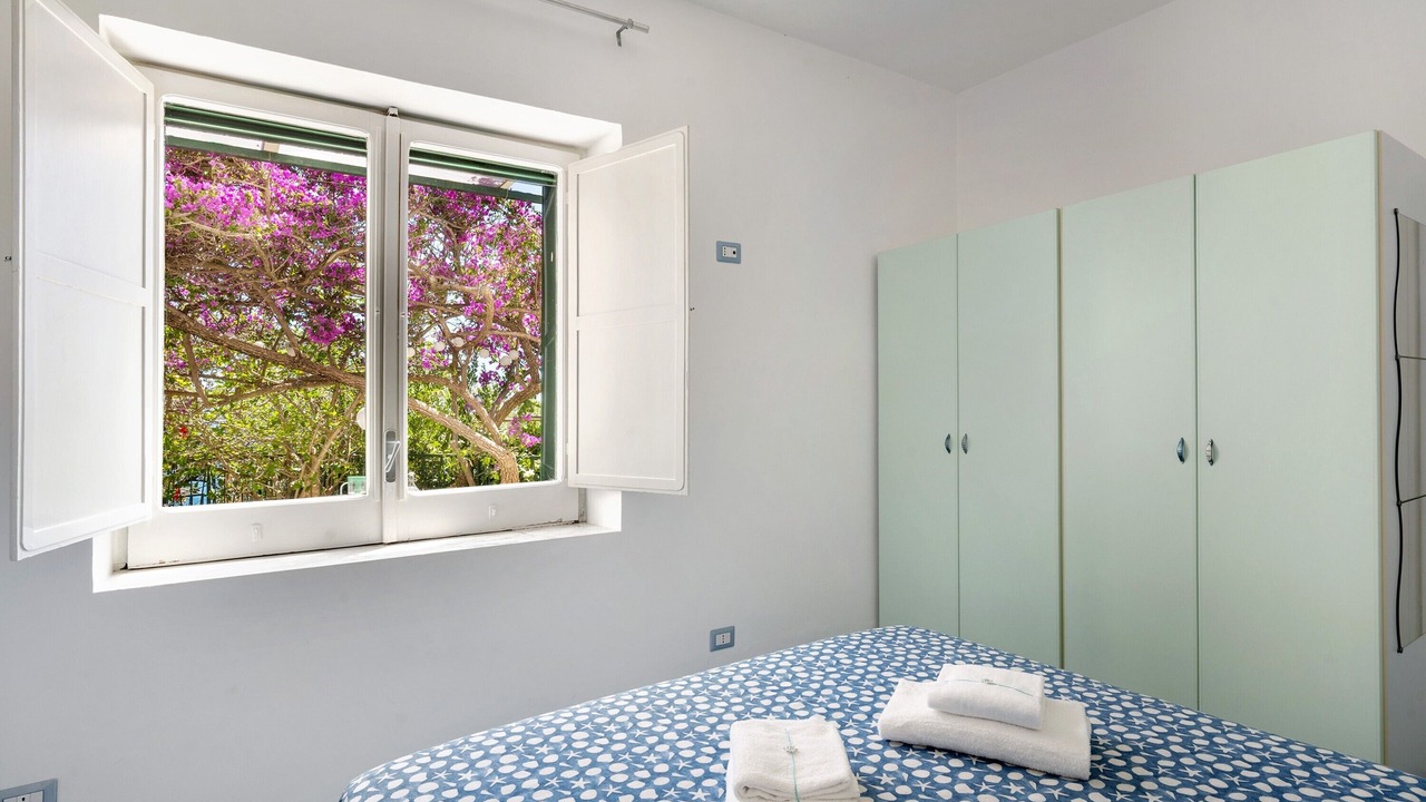 Photo of Bedroom in Erchie