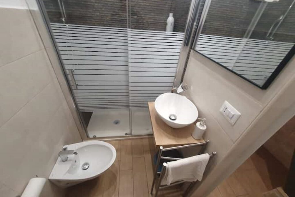 Photo of Bathroom in Bari City Centre