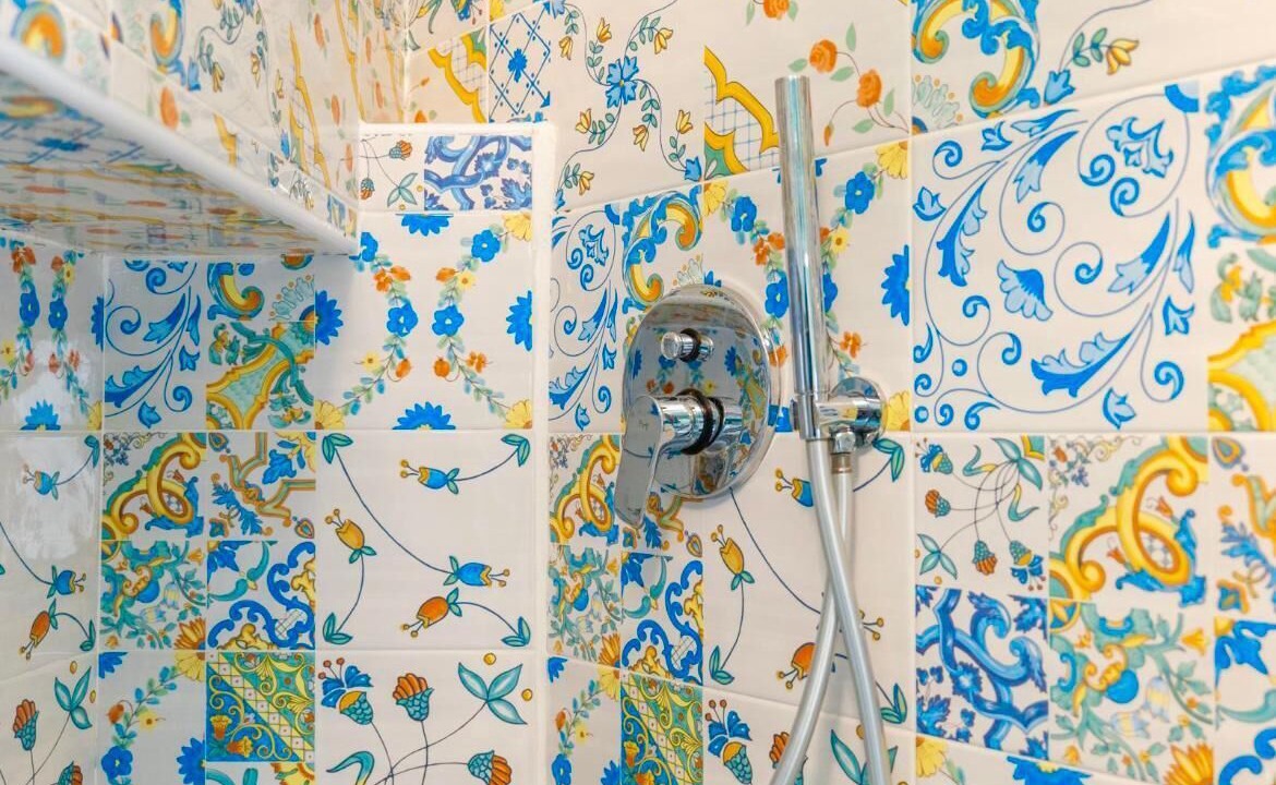 Photo of Bathroom in Raito