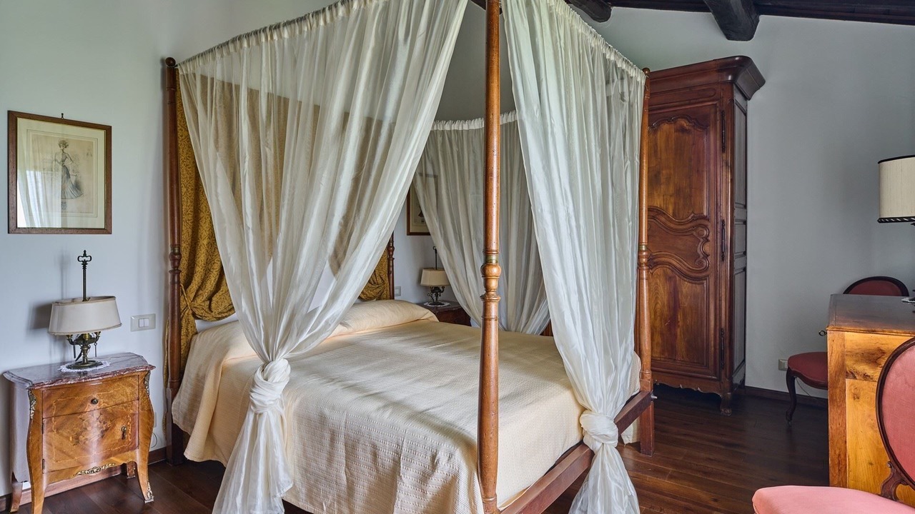 Photo of Bedroom in Agello