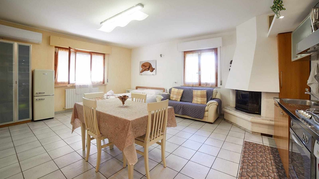 Photo of Livingroom in Camerano