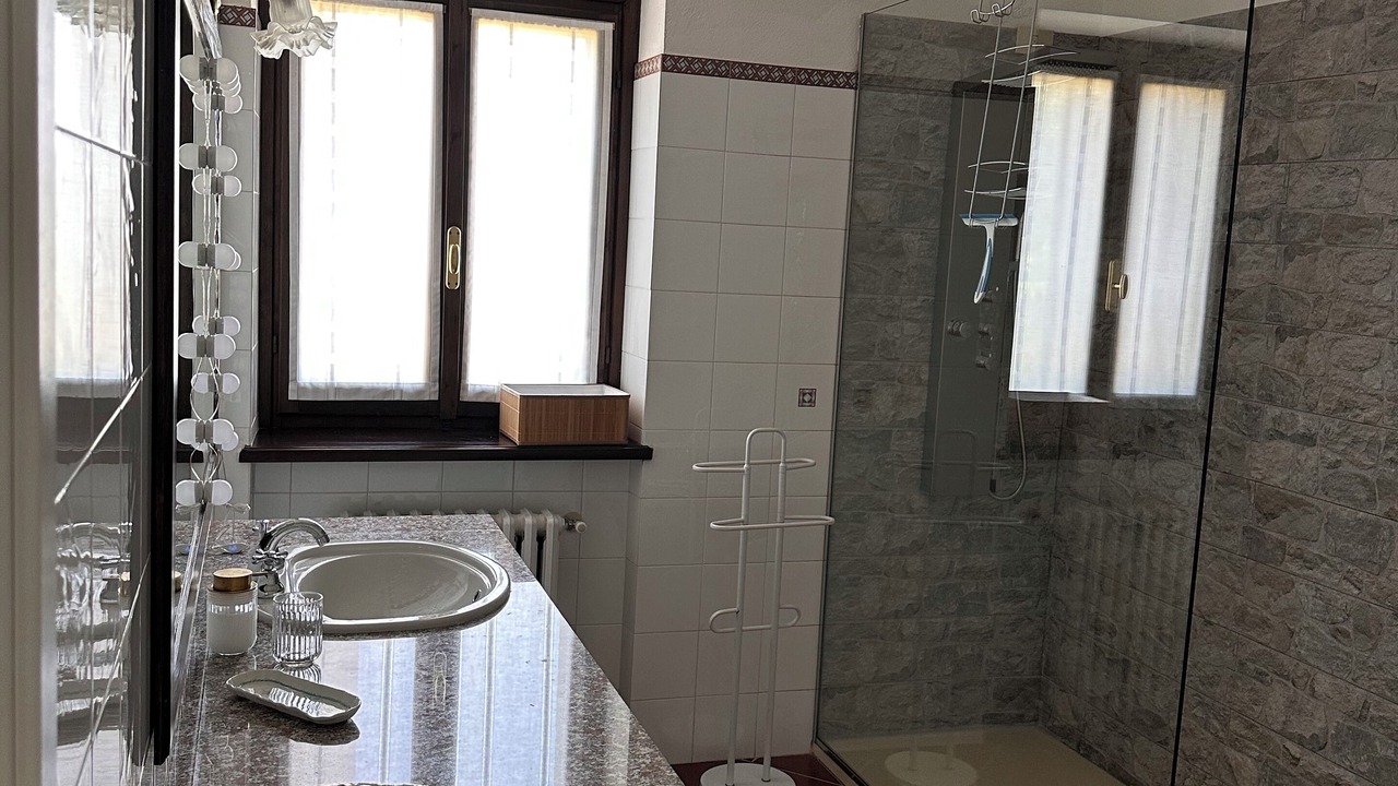 Photo of Bathroom in Mombaruzzo