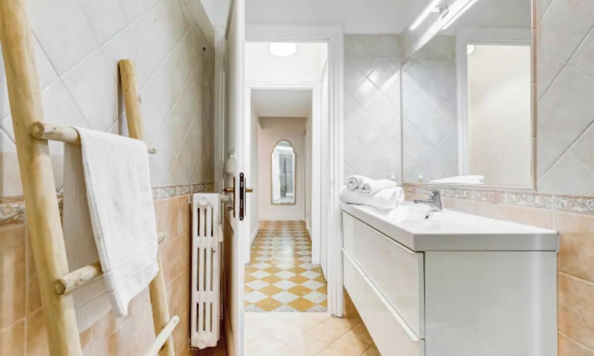Photo of Bathroom in Rione III Colonna