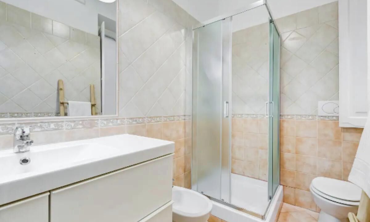 Photo of Bathroom in Rione III Colonna