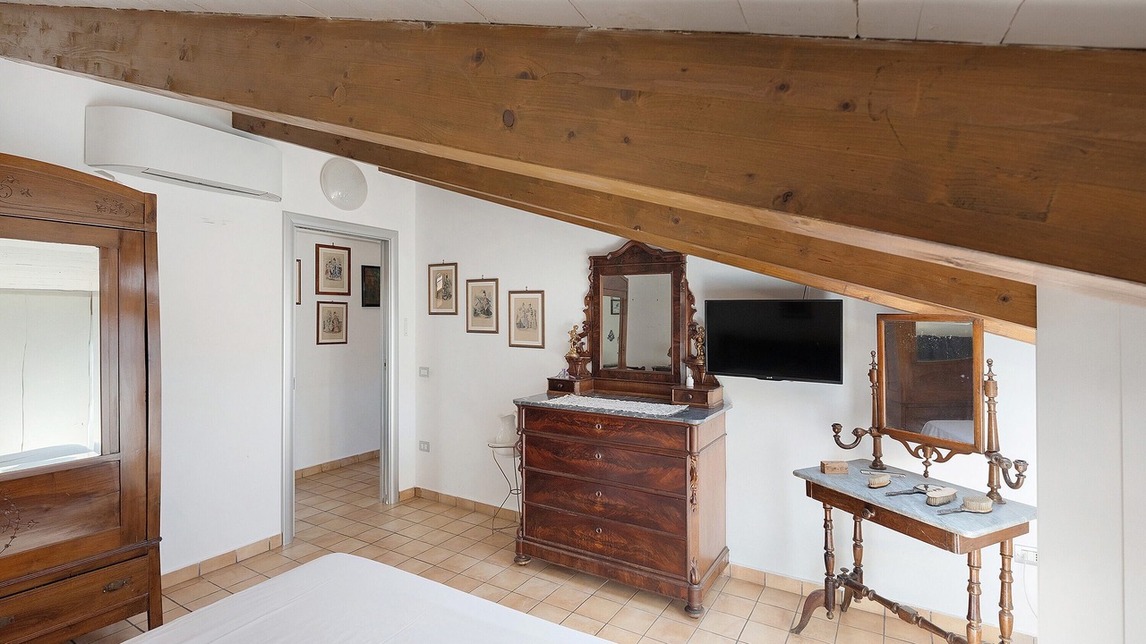 Photo of Bedroom in Cava de' Tirreni