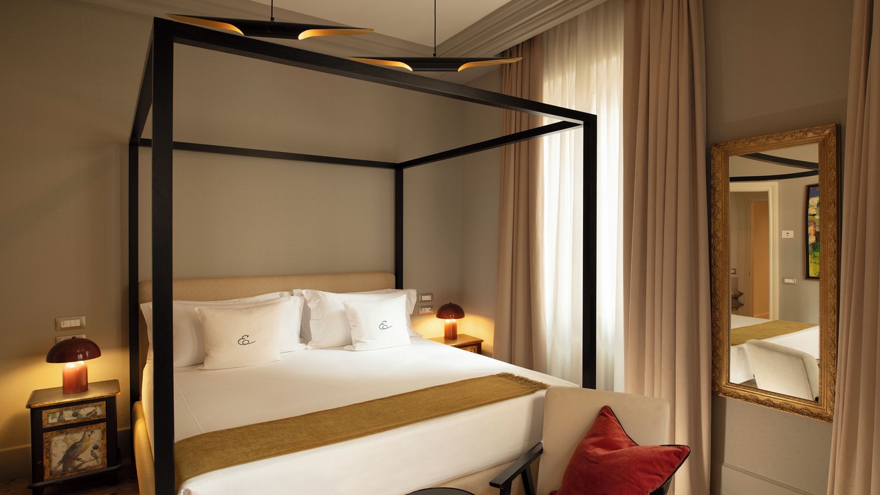 Photo of Bedroom in Rome City Centre