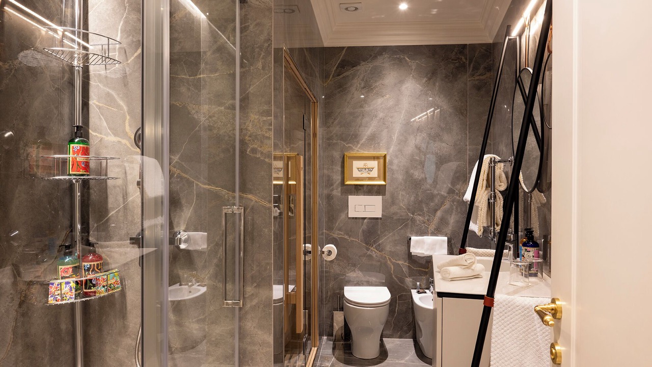 Photo of Bathroom in Rome City Centre