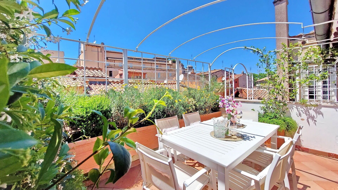 Photo of Patio Balcony in Rione V Ponte