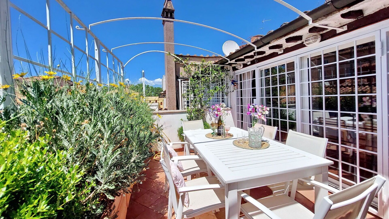 Photo of Patio Balcony in Rione V Ponte