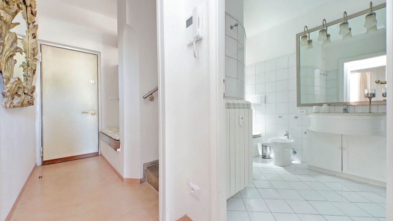 Photo of Bathroom in Rione V Ponte