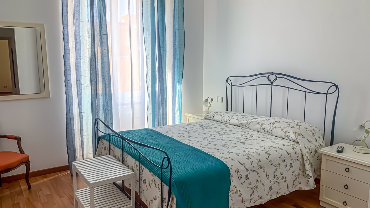 Photo of Bedroom in Monti
